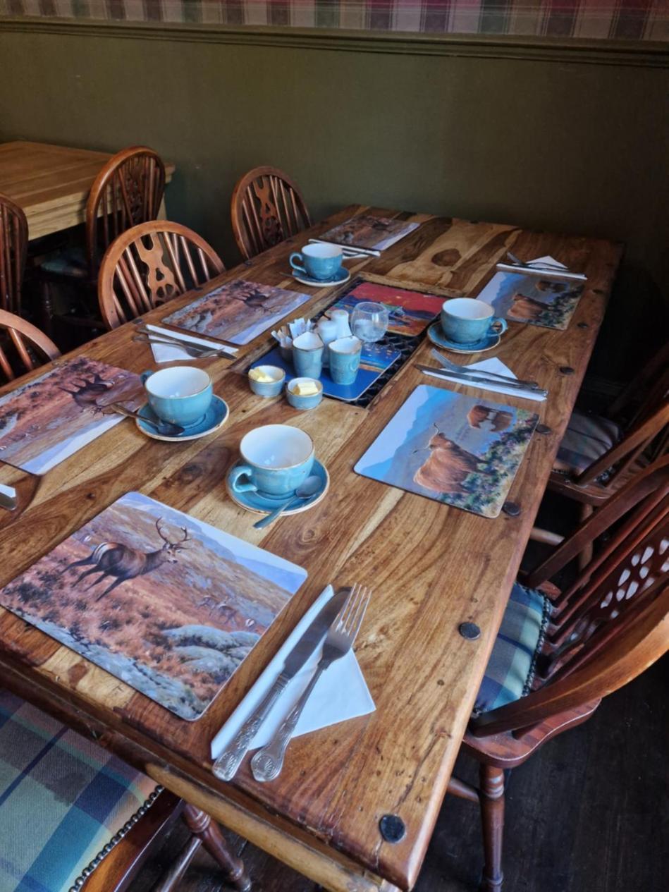 Strathardle Lodge Kirkmichael  エクステリア 写真