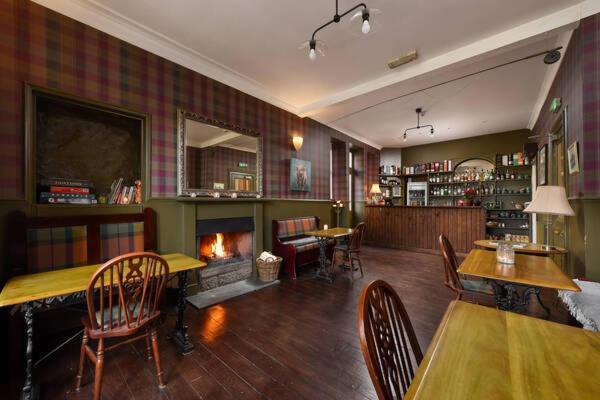 Strathardle Lodge Kirkmichael  エクステリア 写真